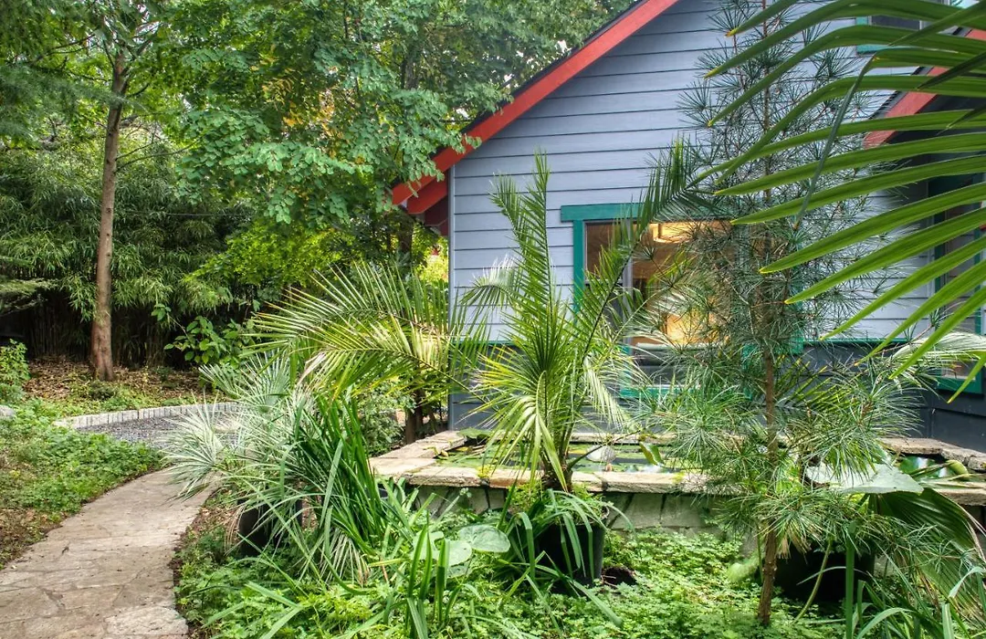 Sehome Garden Inn-1